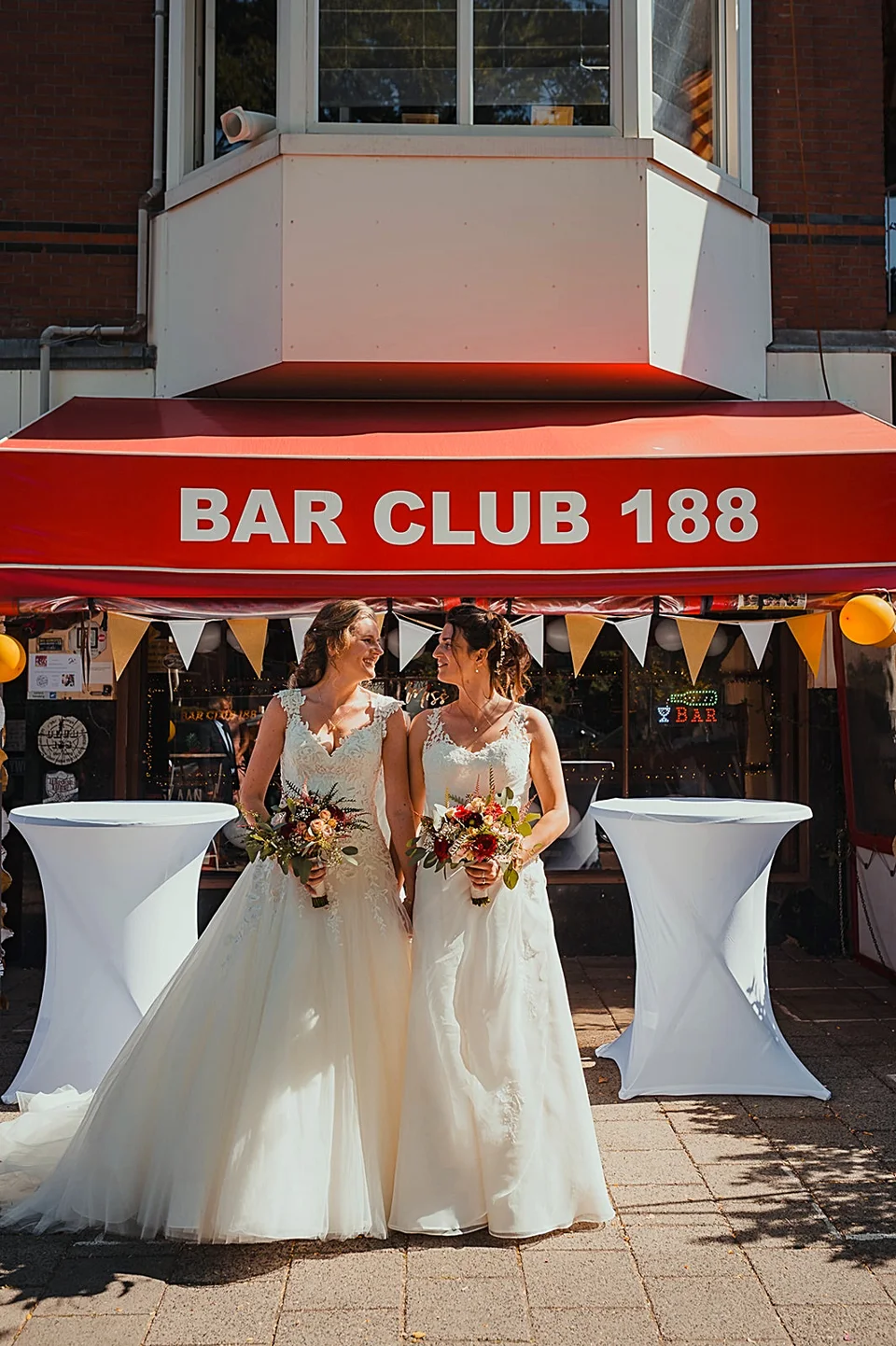 Bar Club 188