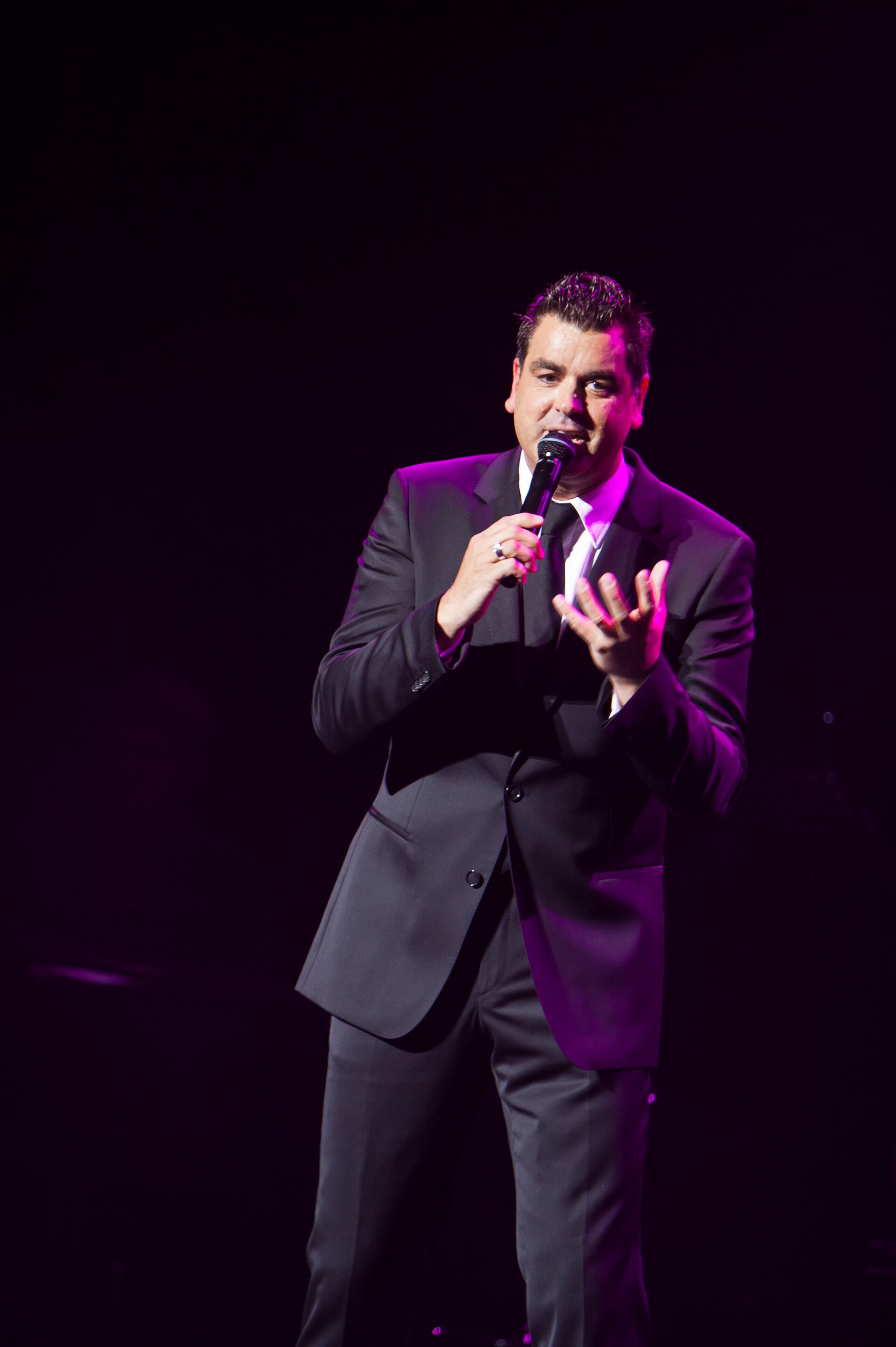 nhp-uitreiking-michael-oomen-zingt