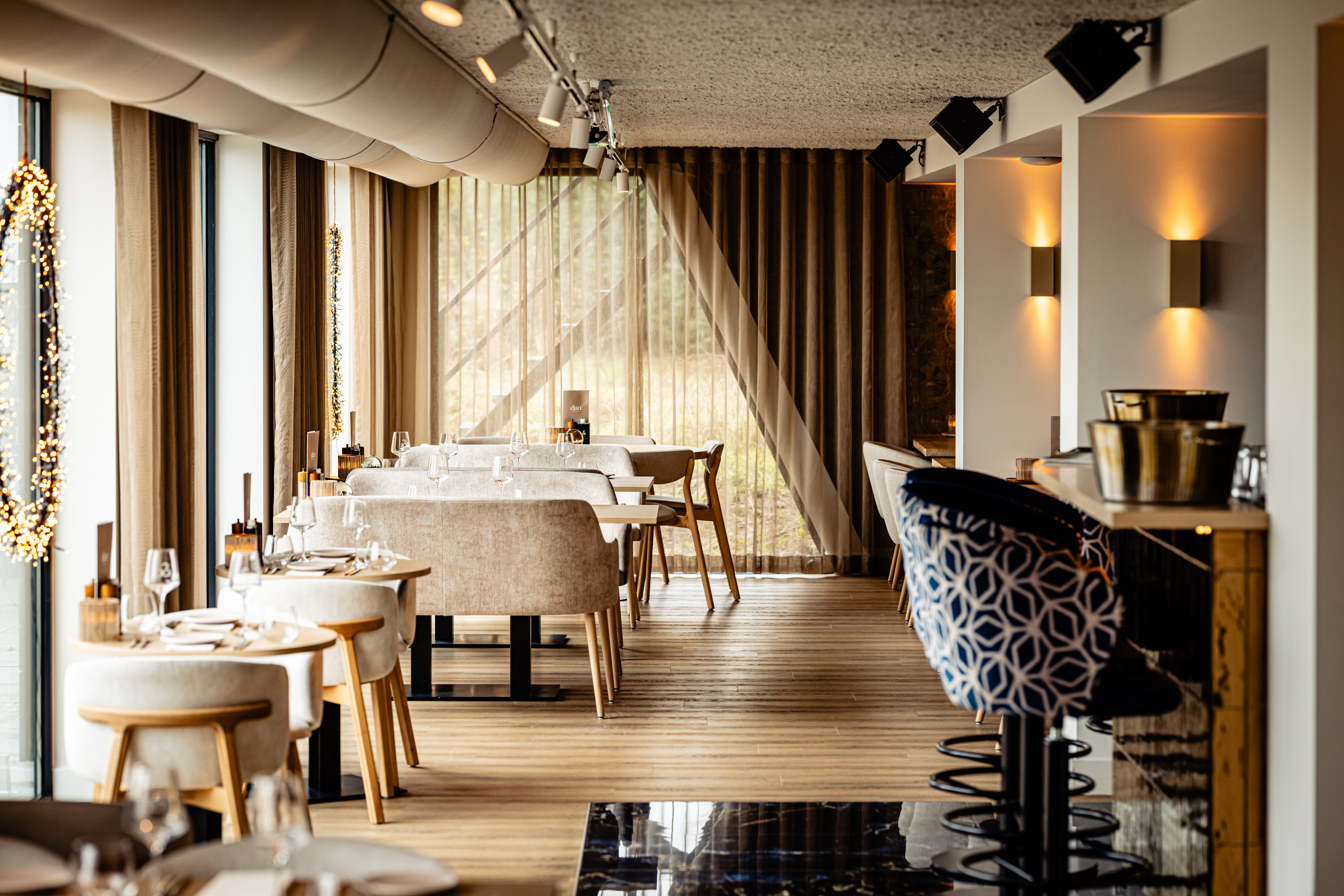élan dine & drinks